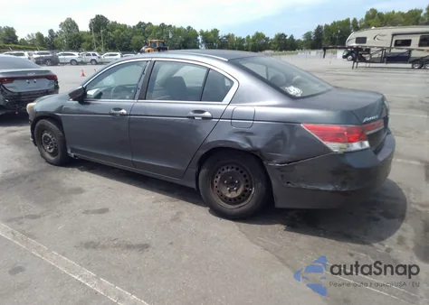 2011 Honda Accord 2.4 Lx z USA, uszkodzony, nr VIN 1HGCP2F34BA125054